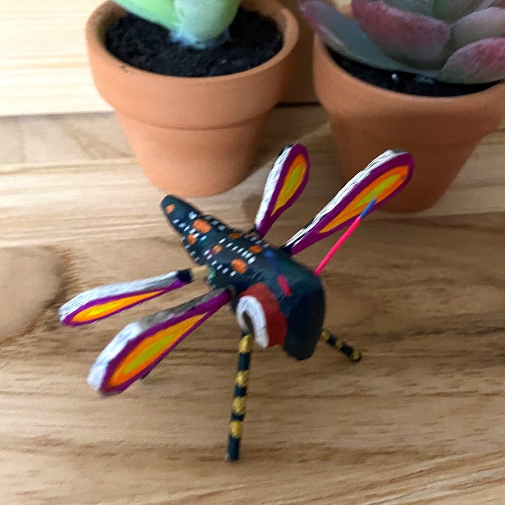 Small Hand-Made Libelula "Dragon Fly" Authentic Mexican Alebrije Figurine